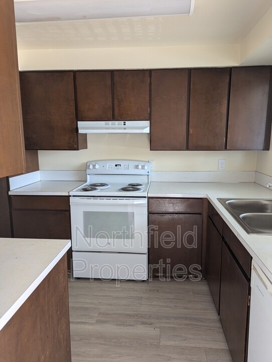 17820 Smokey Point Blvd in Arlington, WA - Building Photo