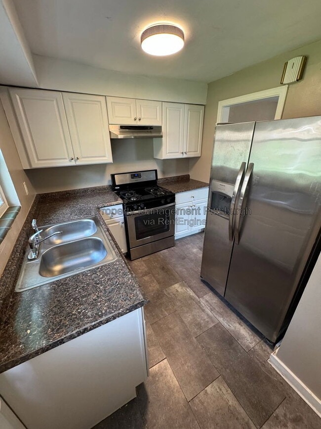 property at 2819 Morlock St