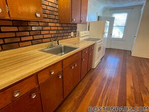 79 Electric Ave in Somerville, MA - Building Photo - Building Photo