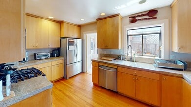 186 E St in Cayucos, CA - Building Photo - Building Photo