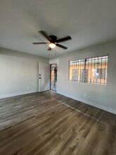 7400 S Hoover St in Los Angeles, CA - Building Photo - Building Photo