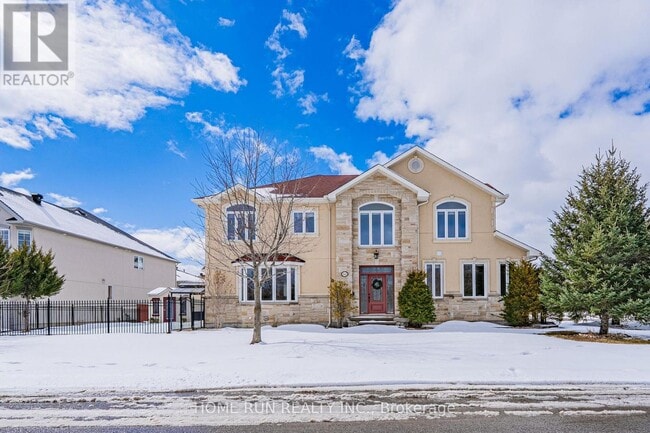 546 Kochar Dr in Ottawa, ON - Building Photo - Building Photo