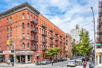 440 E 77th St in New York, NY - Building Photo - Building Photo