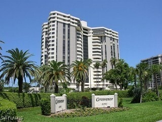 6001 Pelican Bay Blvd