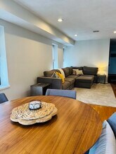 36 Ashley St, Unit #3 in Boston, MA - Building Photo - Building Photo