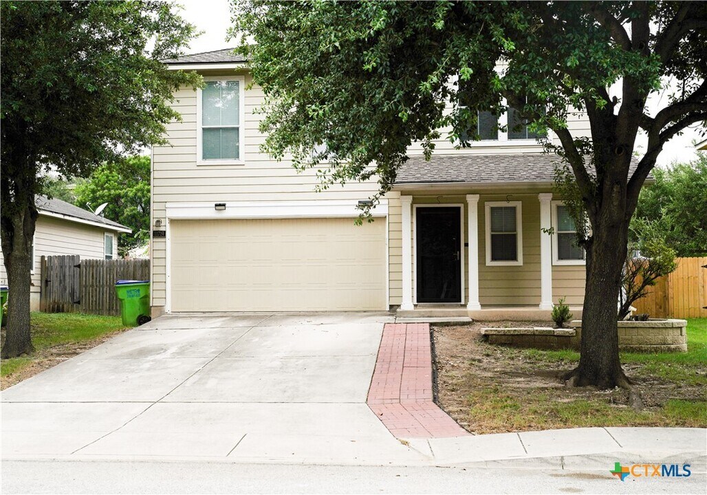 11719 Wayward Daisy in San Antonio, TX - Building Photo