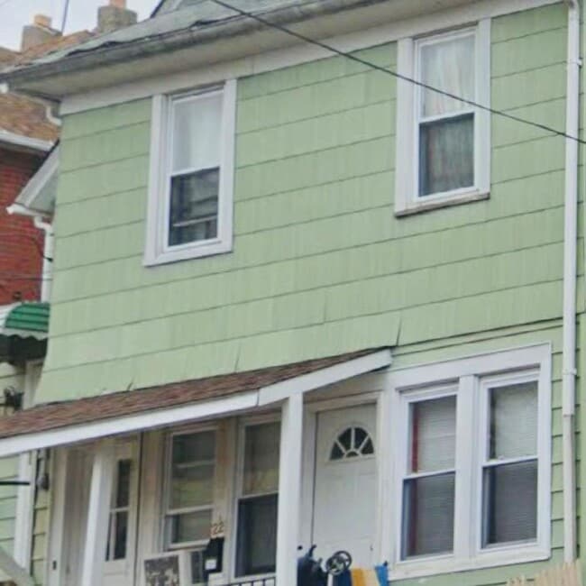 property at 22 Ford St