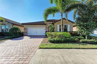 167 Maraviya Blvd in Nokomis, FL - Building Photo - Building Photo