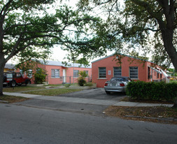 1944 Washington St Apartments