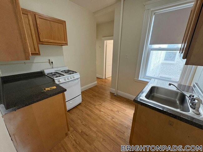 9 Egremont Rd