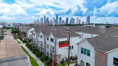 3037 Hicks St in Houston, TX - Building Photo - Building Photo