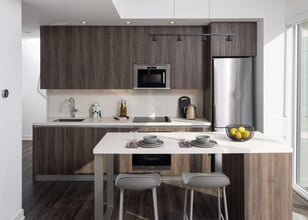 The Ivy in Toronto, ON - Building Photo - Building Photo