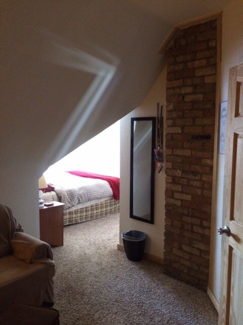 1336 Hewitt Ave, Unit Upper in St. Paul, MN - Foto de edificio - Building Photo