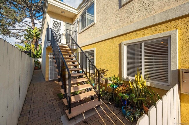 5130 Long Branch Ave in San Diego, CA - Building Photo - Building Photo
