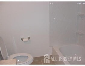 1301 Green Hollow Dr in Iselin, NJ - Building Photo - Building Photo