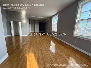 2404 Prospect Ave E in Cleveland, OH - Building Photo - Building Photo