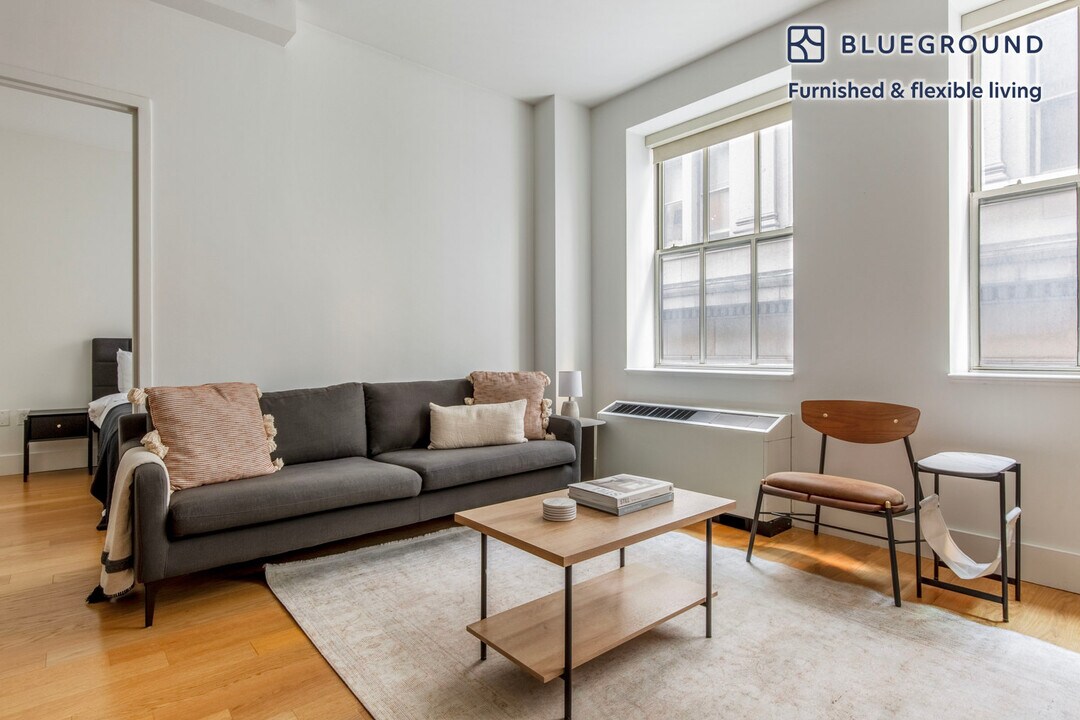 63 Wall St in New York, NY - Building Photo