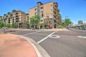 16 W Encanto Blvd in Phoenix, AZ - Building Photo - Building Photo