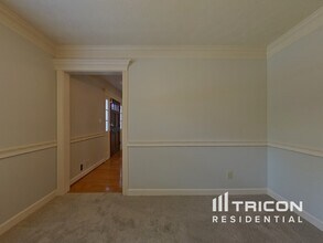 2498 Mountain View Rd in Snellville, GA - Building Photo - Building Photo