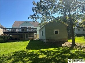 530 Prospect St in Jamestown, NY - Building Photo - Building Photo