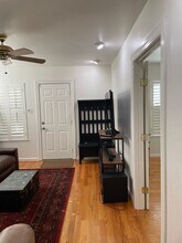 4633 V St in Sacramento, CA - Building Photo - Building Photo