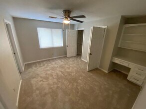 3423 Berry Grove Dr in Spring, TX - Building Photo - Building Photo