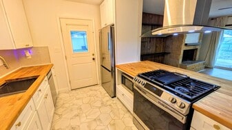 5014 NW 29th St in Gainesville, FL - Building Photo