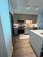 55 NW 27th Ave, Unit 811 in Miami, FL - Building Photo - Building Photo