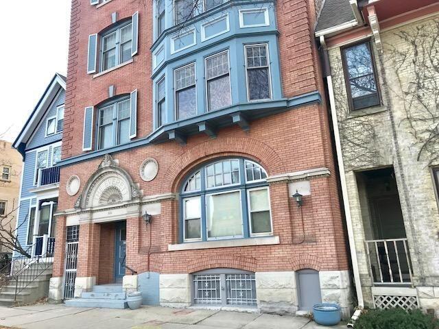 815 E Knapp St in Milwaukee, WI - Building Photo - Building Photo
