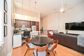 433 E 13th St in Cincinnati, OH - Building Photo - Building Photo