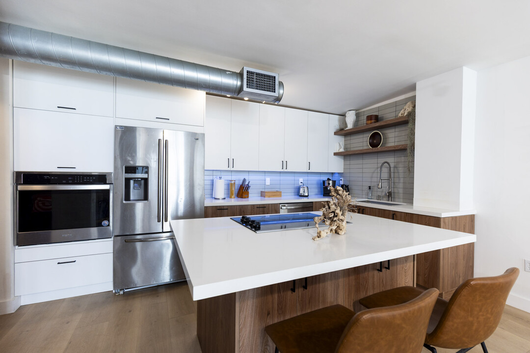6801 Indian Creek Dr in Miami Beach, FL - Building Photo
