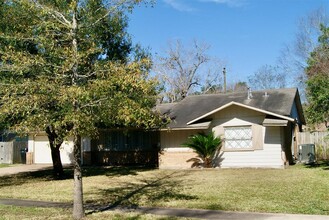 5514 Arboles Dr in Houston, TX - Building Photo - Building Photo