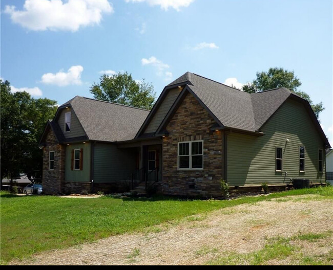 property at 100 Amberwood Dr
