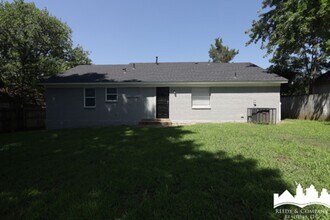 4278 Mikewood Cove in Memphis, TN - Building Photo - Building Photo