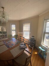 33 Winslow Ave, Unit 2 in Somerville, MA - Building Photo - Building Photo