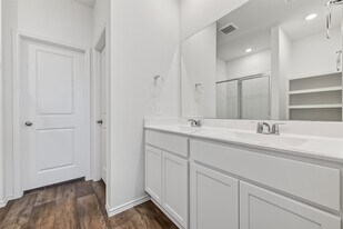 3711 Zoeys Wy in Fulshear, TX - Building Photo