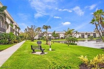 788 Park Shore Dr in Naples, FL - Building Photo - Building Photo