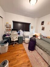 217 10th St in Hoboken, NJ - Building Photo - Building Photo