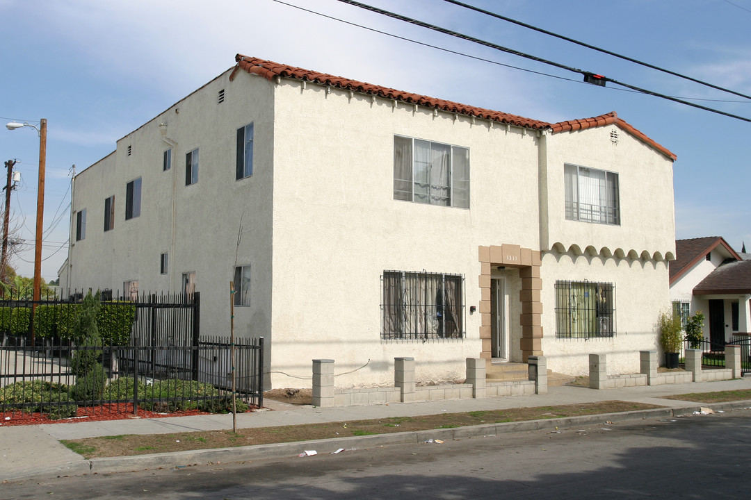 1311 E 15th St in Long Beach, CA - Building Photo