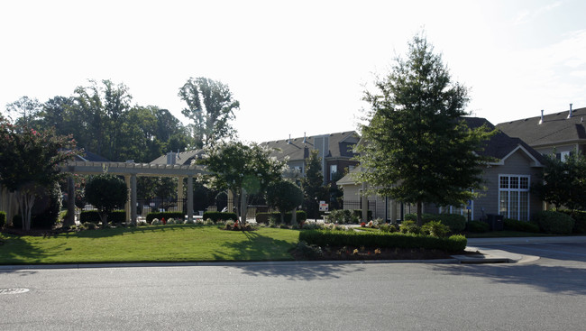 Farrcroft at Ridgely Manor in Virginia Beach, VA - Building Photo - Building Photo