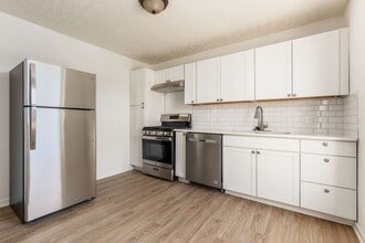 1109-1111-1111 Franklin Ave in Columbus, OH - Foto de edificio - Building Photo