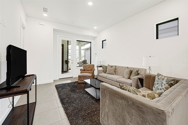 property at 1510 Park Path Dr