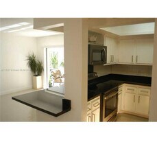 2431 SW 82nd Ave, Unit 202 in Davie, FL - Building Photo - Building Photo
