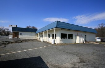 3702 Pulaski Hwy in Abingdon, MD - Building Photo - Building Photo