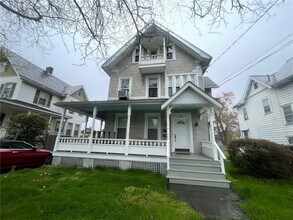 216 Union Ave in Peekskill, NY - Building Photo - Building Photo