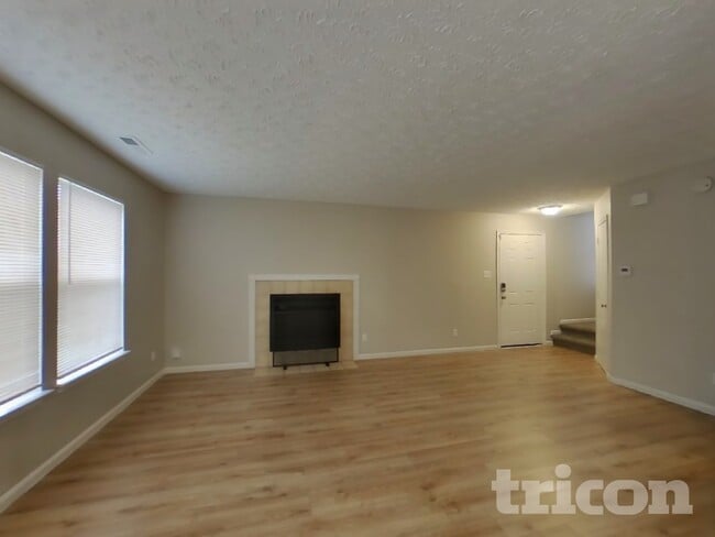 6750 Pembridge Way in Indianapolis, IN - Building Photo - Building Photo