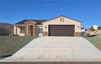 2459 Davis Ridge Ave in Bullhead City, AZ - Building Photo