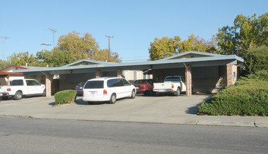 2265 Royal Dr in Santa Clara, CA - Building Photo - Building Photo