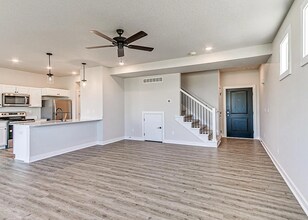 6951 Bluebell Ct in Johnston, IA - Building Photo - Building Photo