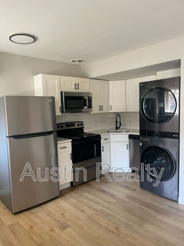 property at 4160 Folsom Ave